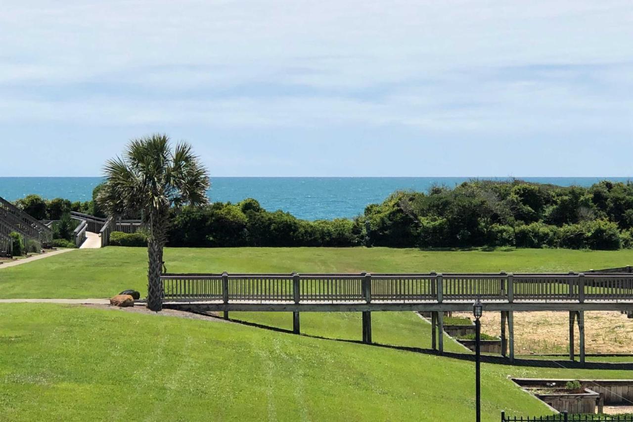Bright Emerald Isle Condo With Private Beach Access! Eksteriør bilde