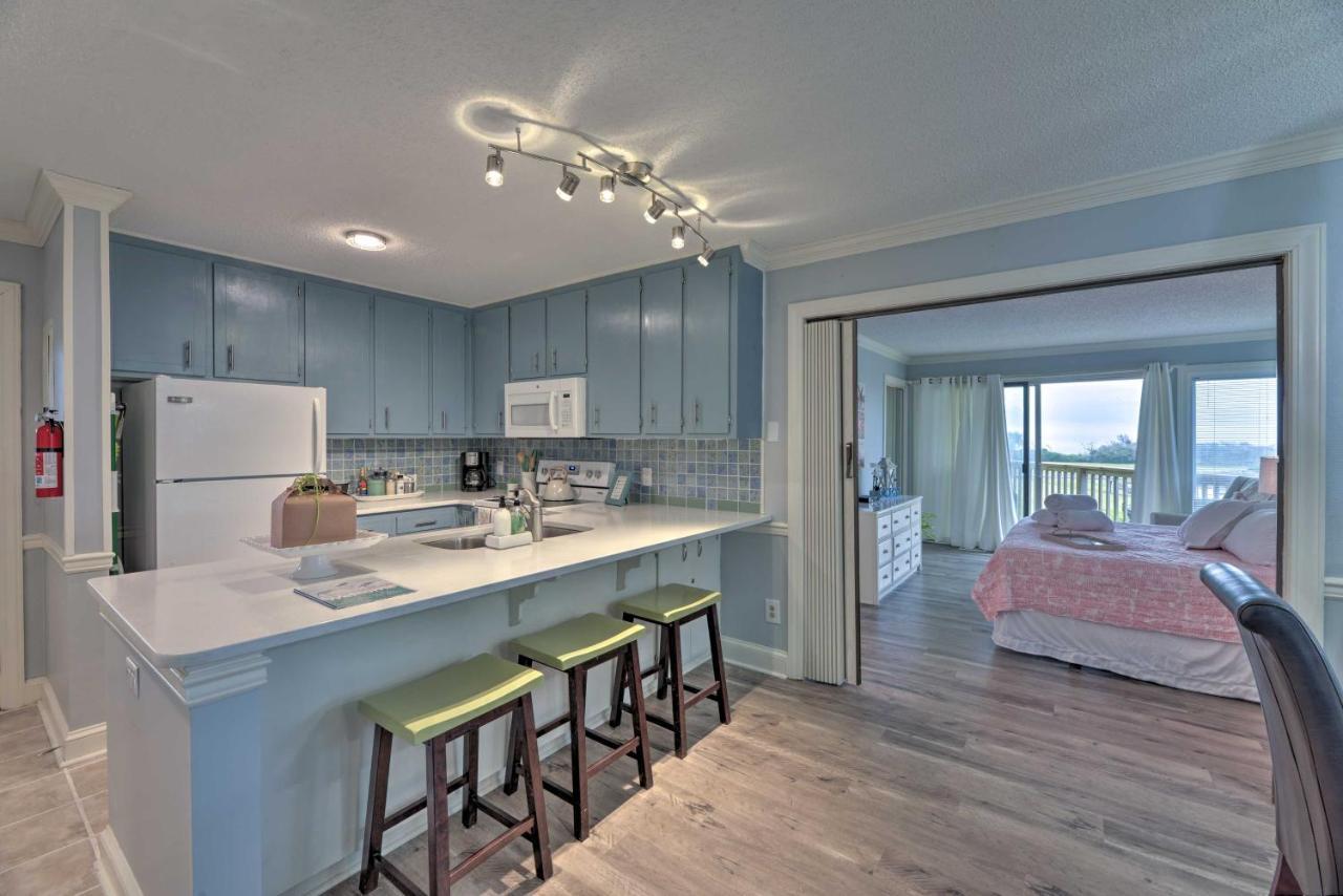 Bright Emerald Isle Condo With Private Beach Access! Eksteriør bilde